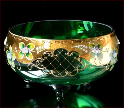 зеленая Лепка Смальта ваза для конфет на трех ножках тройножка 21см Богемское стекло Лепка