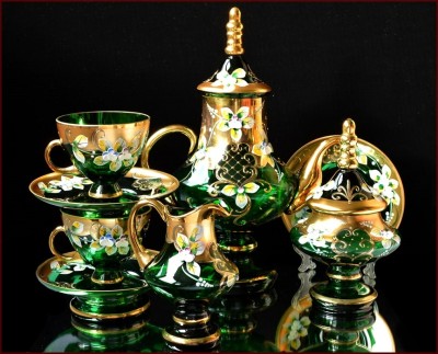 Зеленая Лепка Смальта сервиз чайный на 6 персон 15 предметов Зеленая Лепка Смальта сервиз чайный на 6 персон 15 предметов