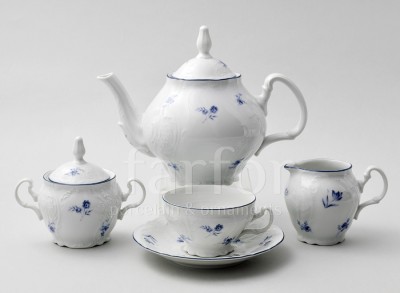 Bernadotte (Бернадот) Синий цветок чайный сервиз Чешский твердый белый фарфор